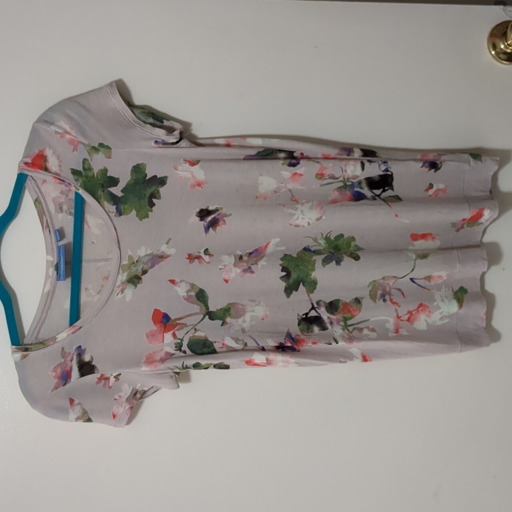 Vera Wang Top